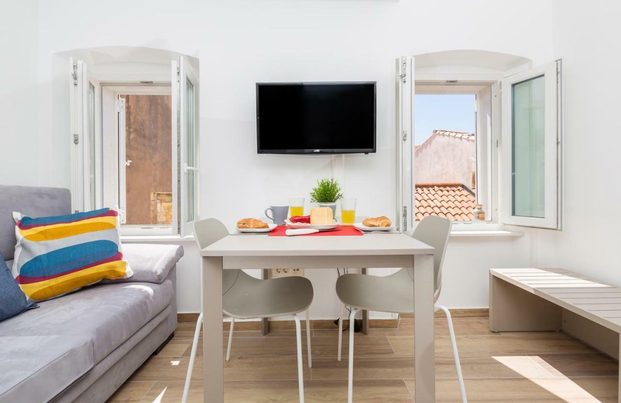 Aquarius Apartment *